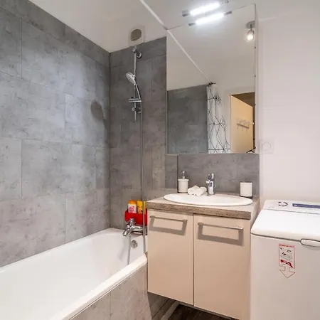 Centre - Cozy&functional Ap Apartment *